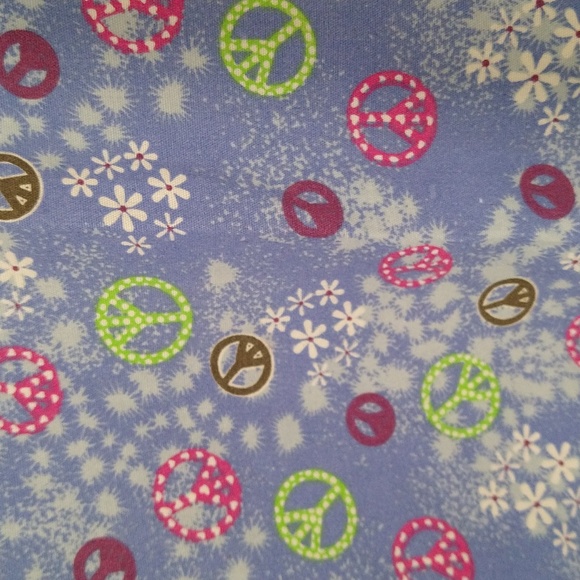 Absolute Scrub Top - Picture 7 of 9